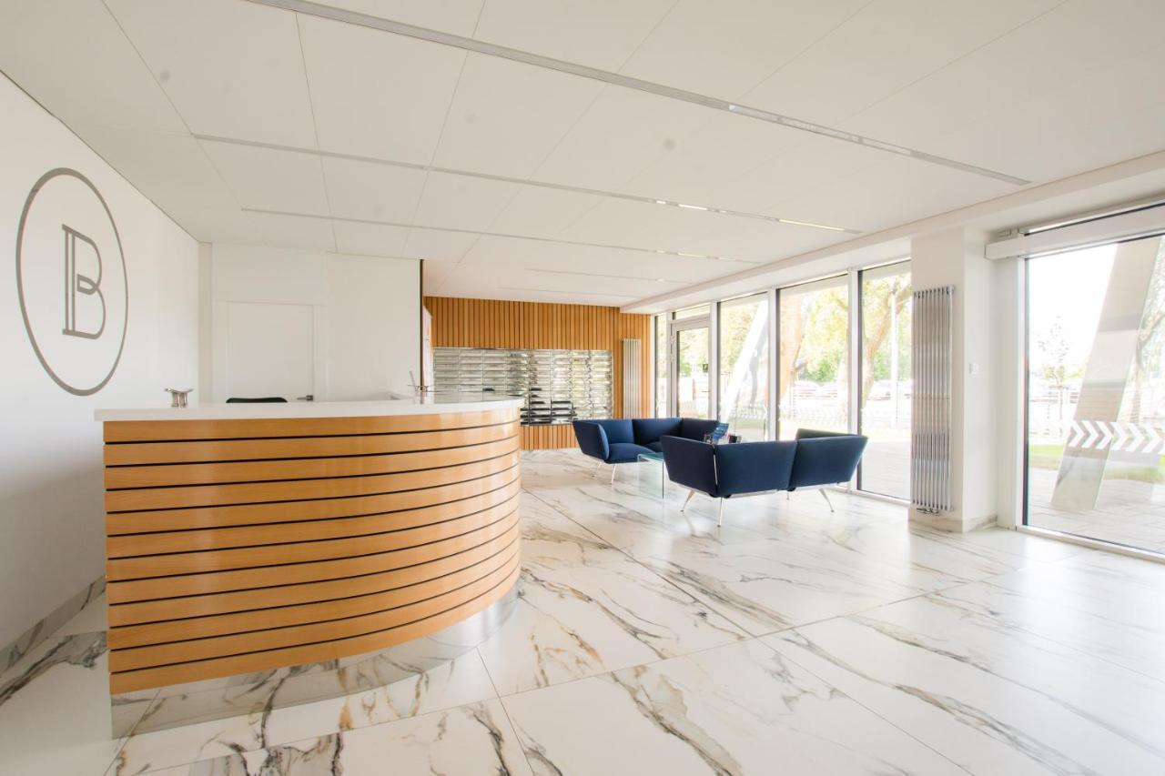 Baltic Marina Residence Z Garazem Колобжег Екстериор снимка